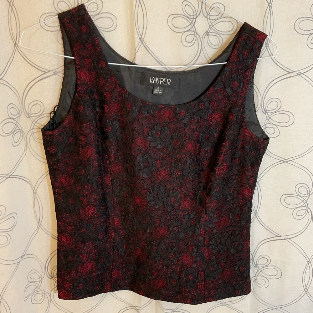 Womens Kasper Sleeveless Top Black and Red Lace Size 4 Goth Cosplay Anime Fitted